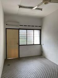 Peakview Estate (D16), Terrace #628451031